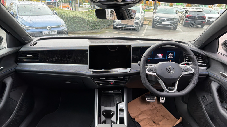 Volkswagen Passat 1.5 eTSI R-Line 5dr DSG Petrol Estate